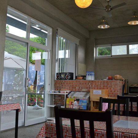 David Samstrong Lite 小馬客棧 果園 Chenggong Luaran gambar